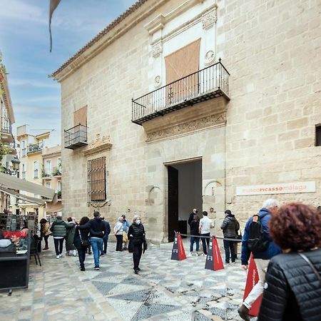 New Levante Pool & Museums Apartament Málaga Eksteriør billede