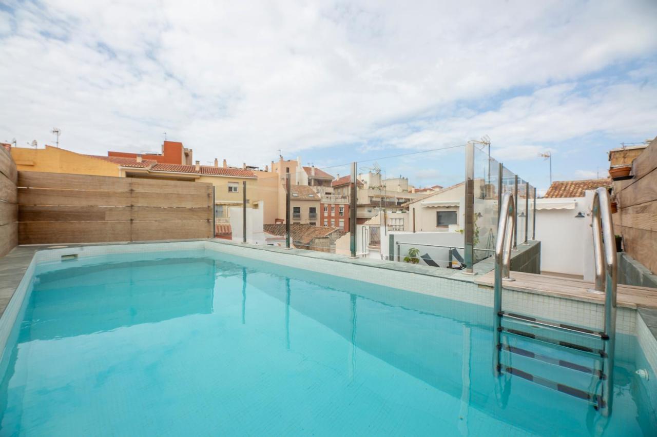 New Levante Pool & Museums Apartament Málaga Eksteriør billede